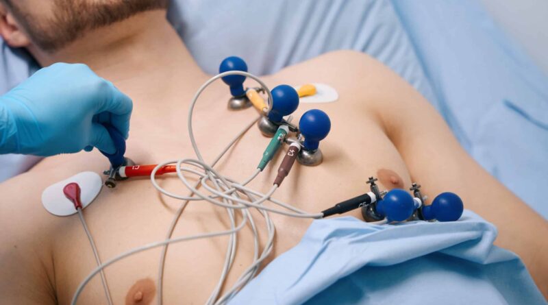 EKG certification course and how to become an EKG tech